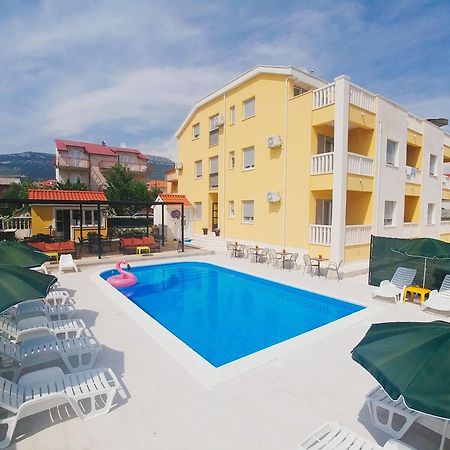 Villa Iva-Dom Kaštela Kültér fotó