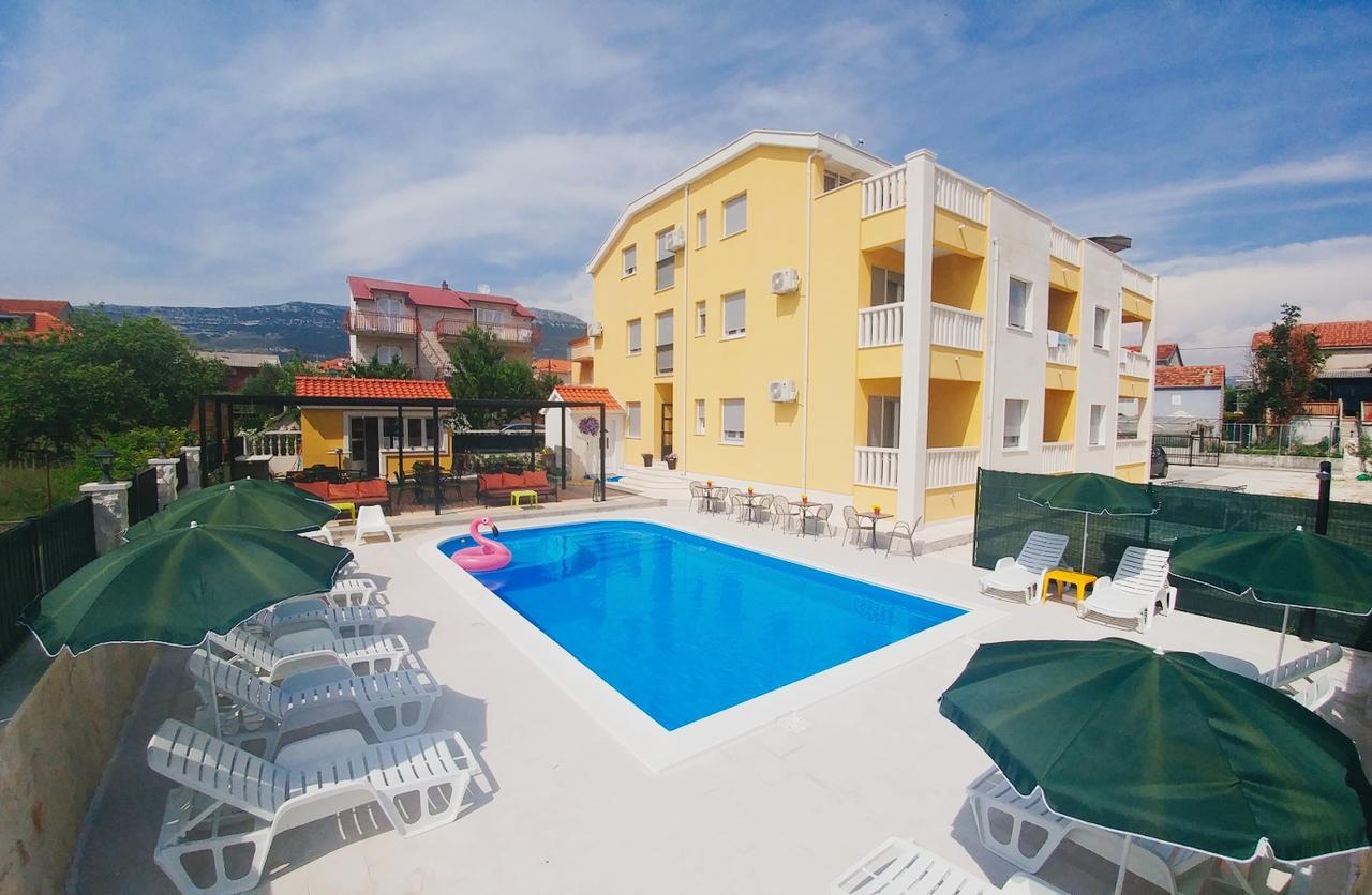 Villa Iva-Dom Kaštela Kültér fotó